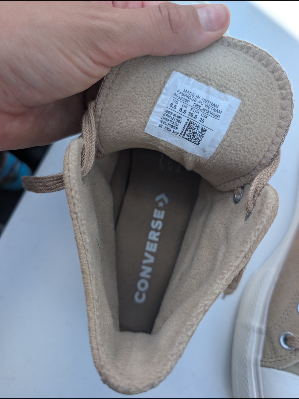 Like-New Converse High-Top Sneakers in Beige Suede
